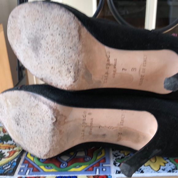 Kate Spade black ankle booties 7, burgundy trim - Picture 5 of 7